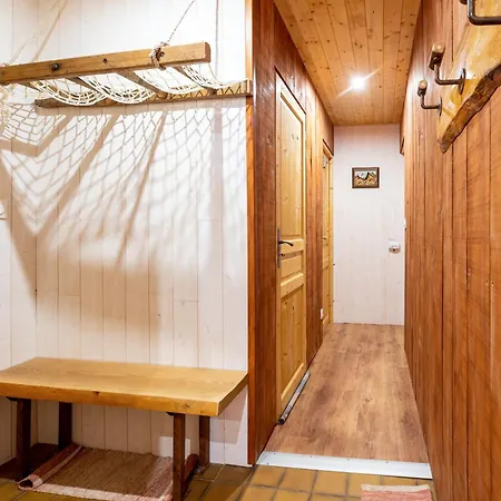 Montrond Apartment